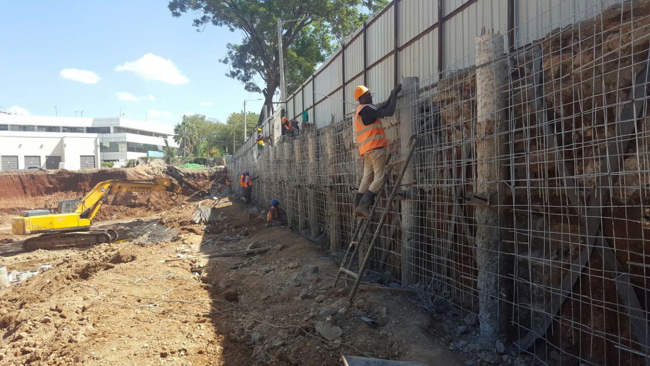 Gunite Wall Construction